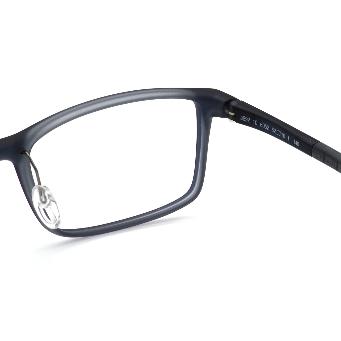 Adidas_Spectale_Eyewear_a692106052_closeup