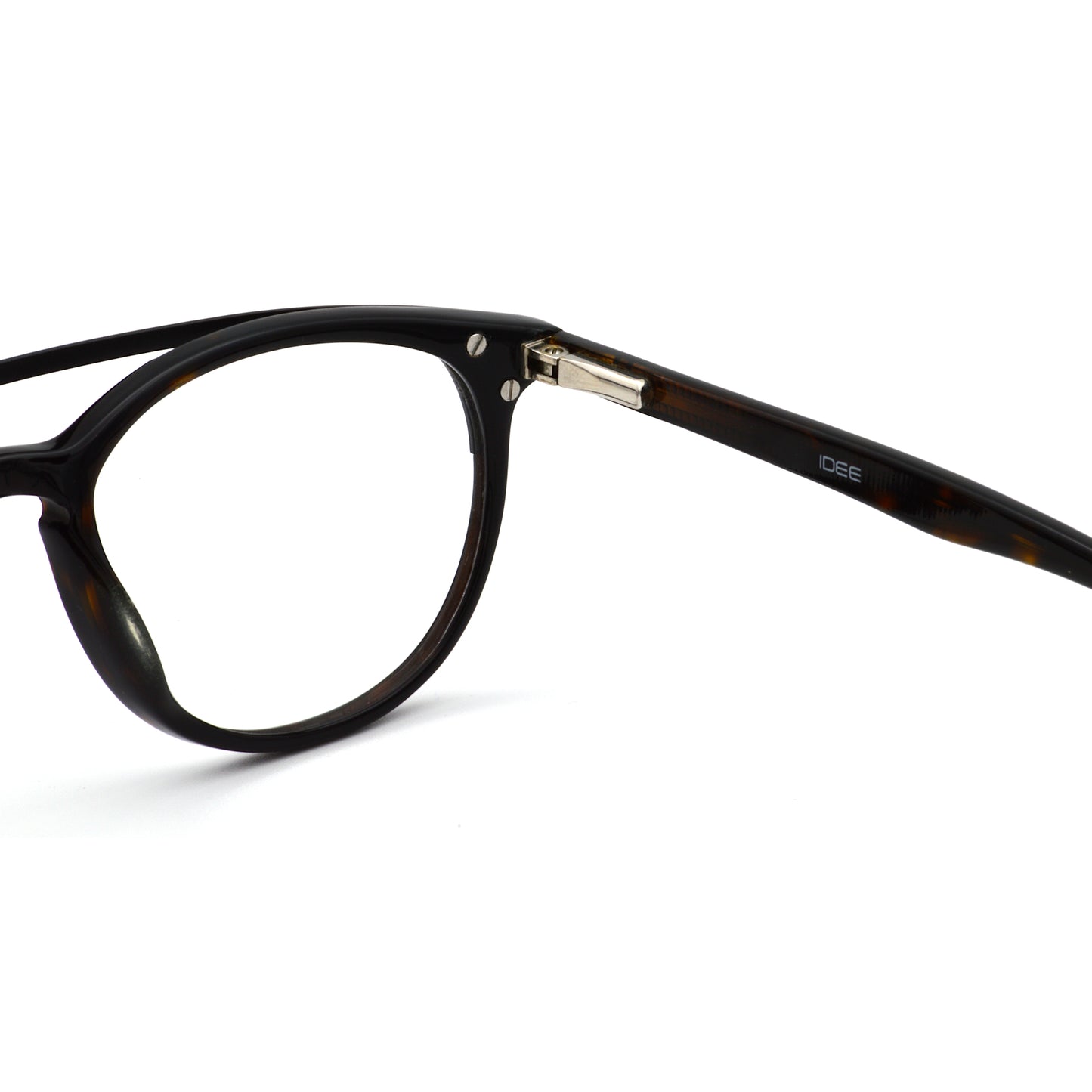 IDEE_Spectacle_Eyewear_1553_C3_closeup
