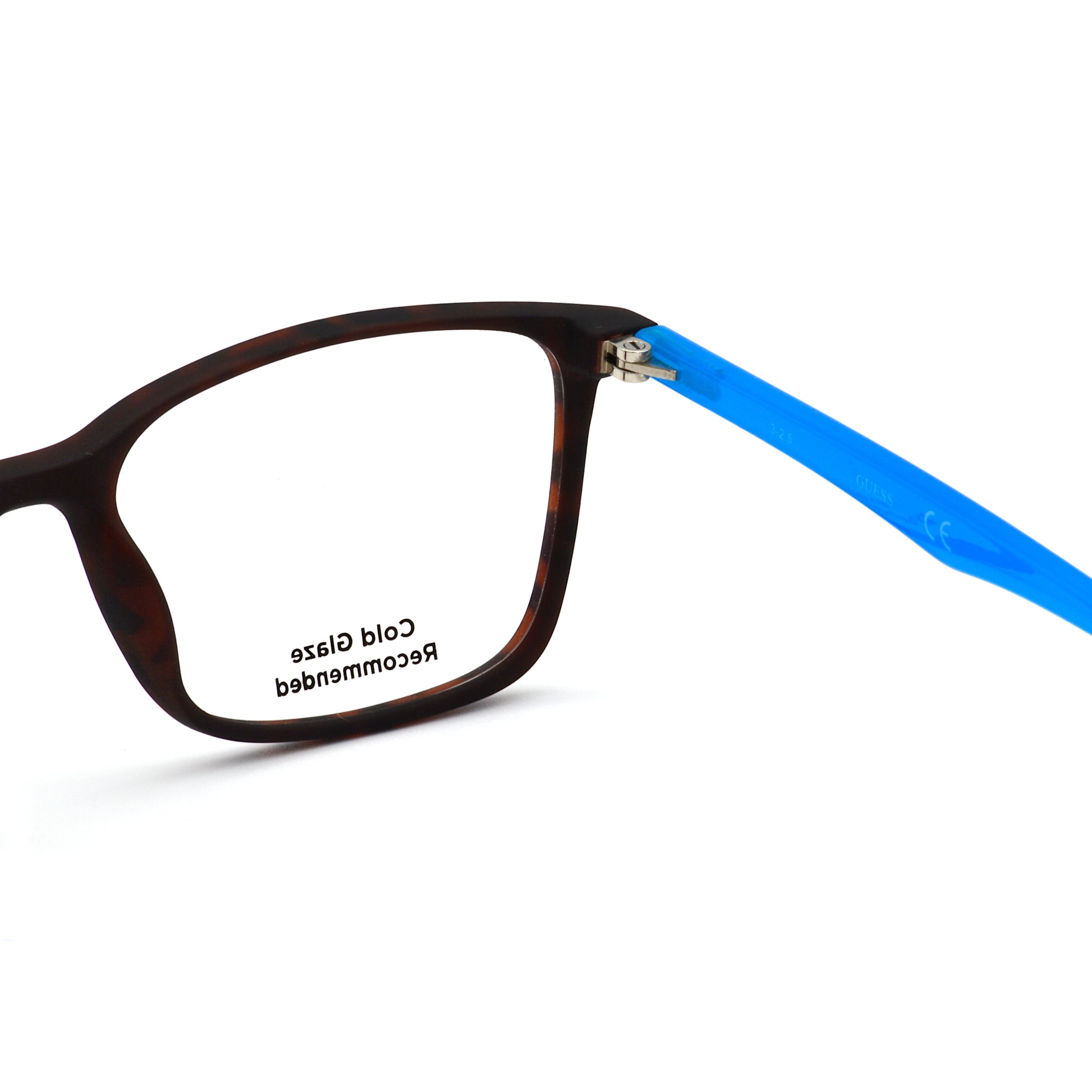 Guess_Spectacle_Eyewear_GU_9151_048_closeup